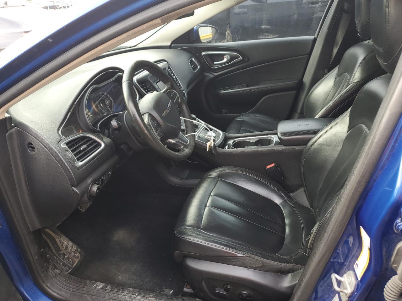 2015 CHRYSLER 200 C - Фото 7