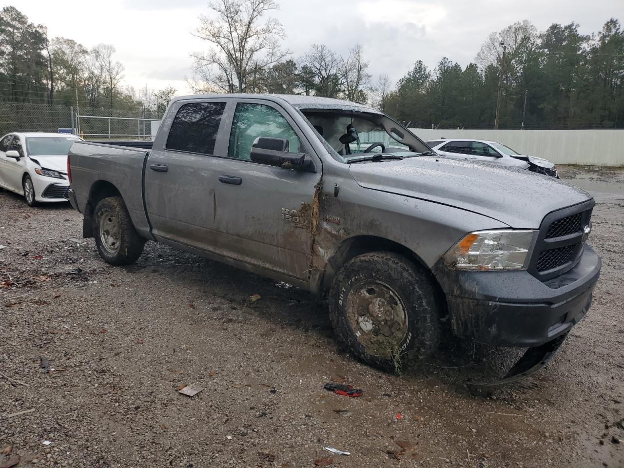 2019 RAM 1500 CLASS - Фото 4