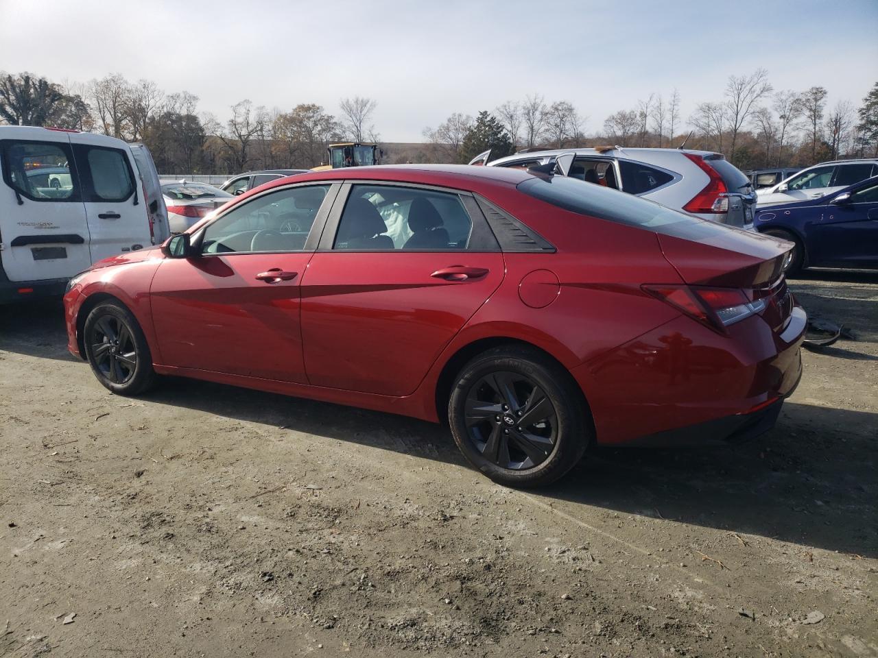 2023 HYUNDAI ELANTRA SE - Фото 2