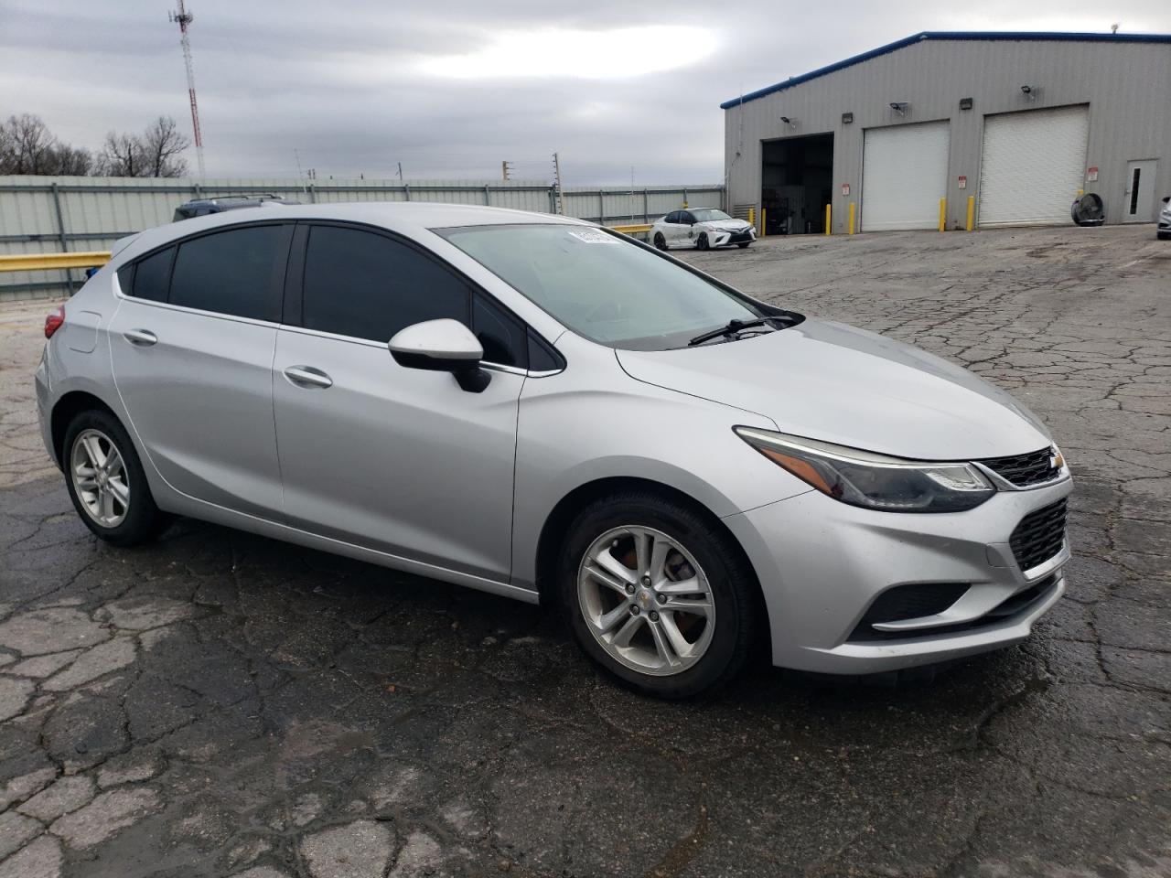 2017 CHEVROLET CRUZE LT - Фото 4