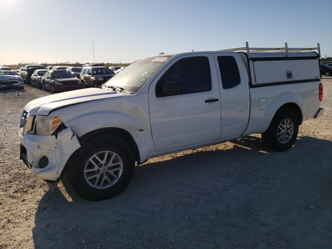 2016 NISSAN FRONTIER S