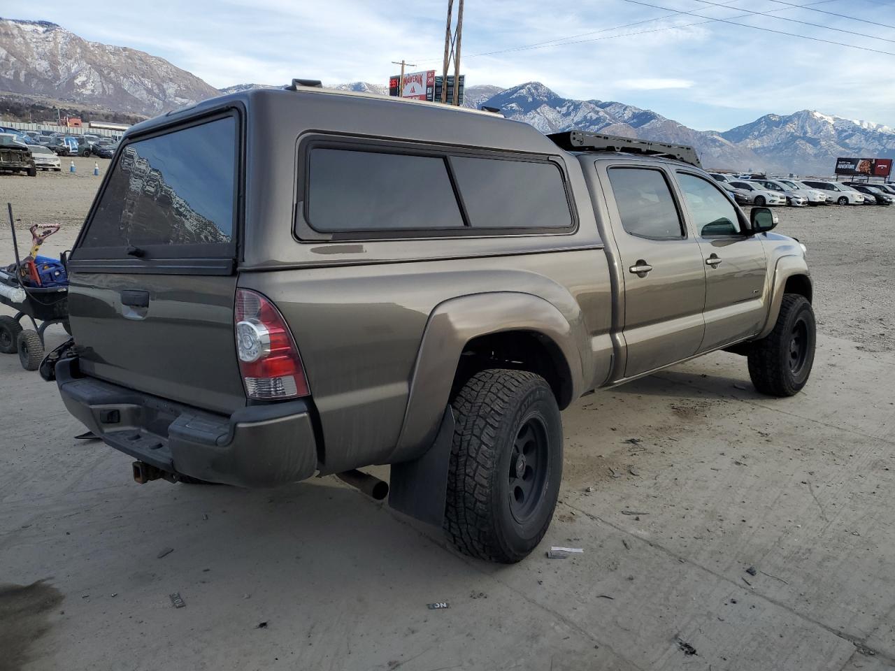 2013 TOYOTA TACOMA DOU - Image 3