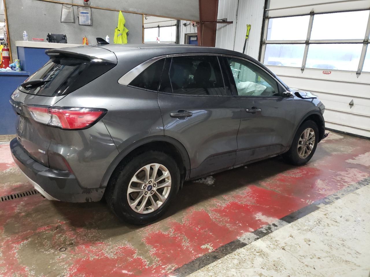 2020 FORD ESCAPE SE - Image 3