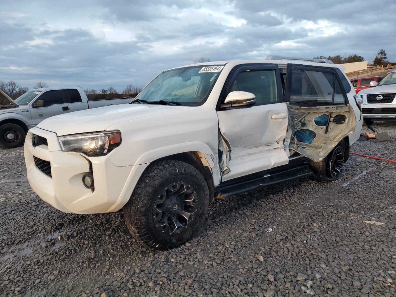2018 TOYOTA 4RUNNER SR