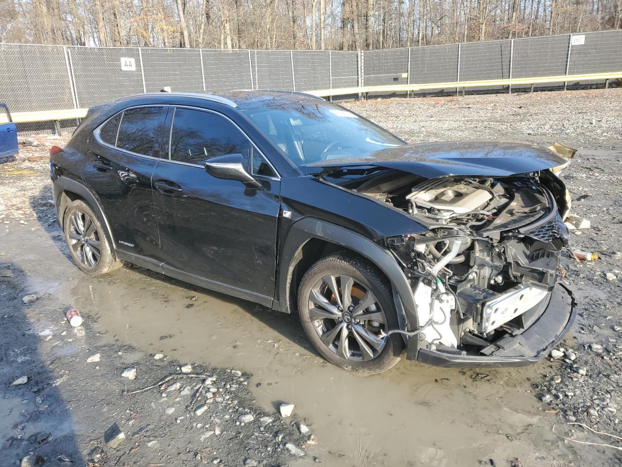 2021 LEXUS UX 250H - Фото 4