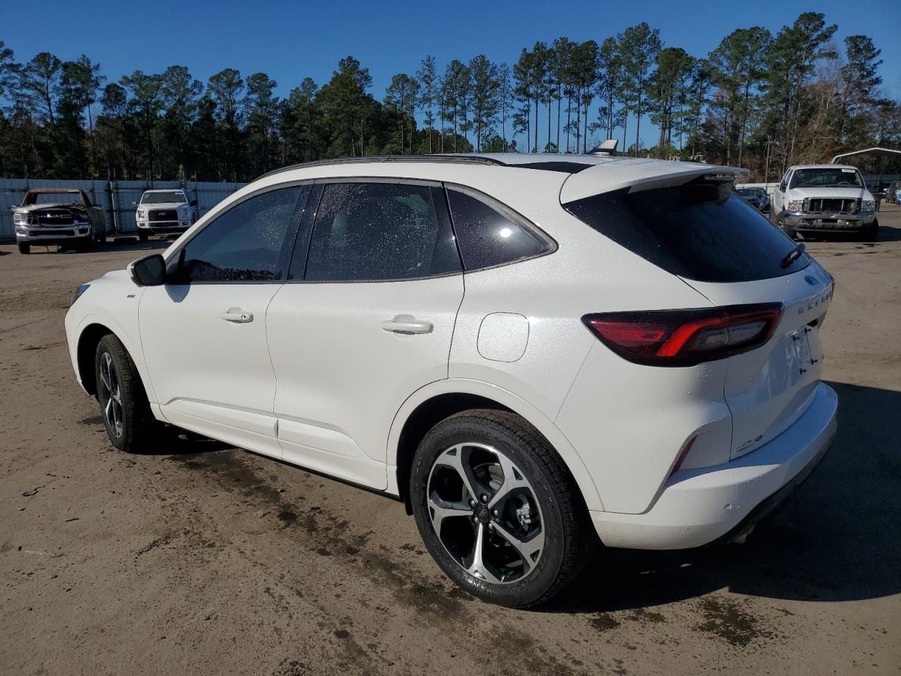 2024 FORD ESCAPE ST - Image 2