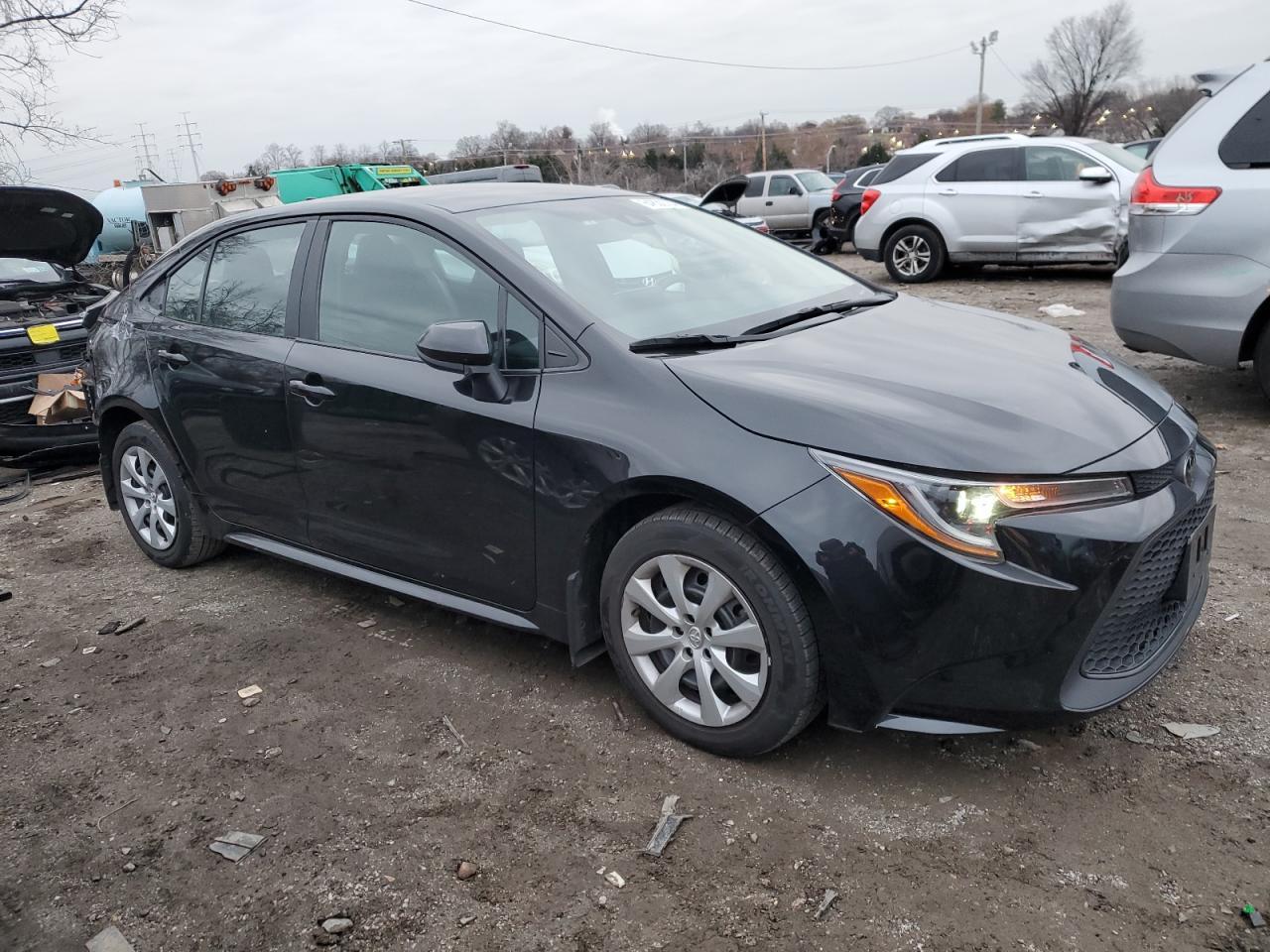 2022 TOYOTA COROLLA LE - Image 4