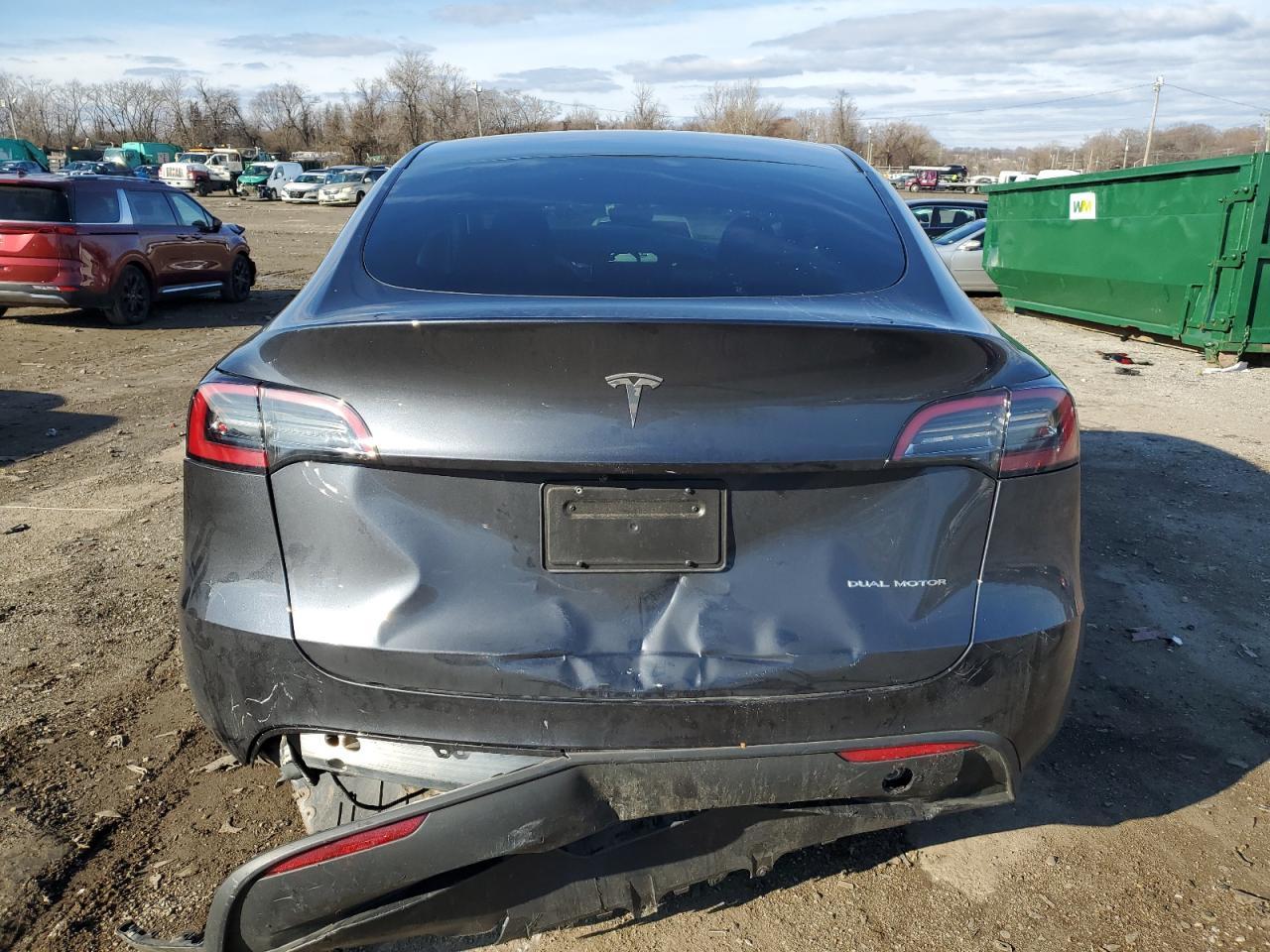 2024 TESLA MODEL Y - Image 6