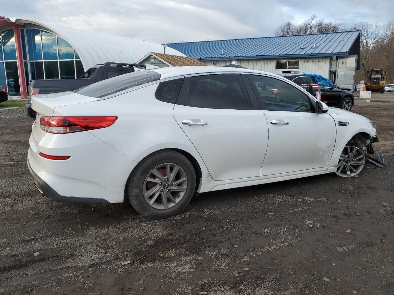 2020 KIA OPTIMA LX - Фото 3