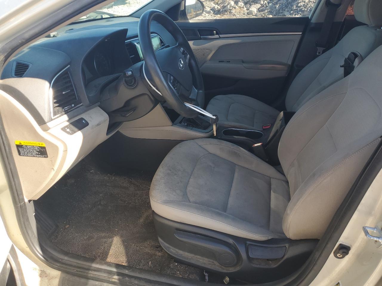 2017 HYUNDAI ELANTRA SE - Image 7