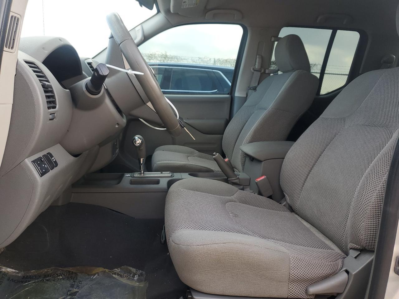 2019 NISSAN FRONTIER S - Фото 7