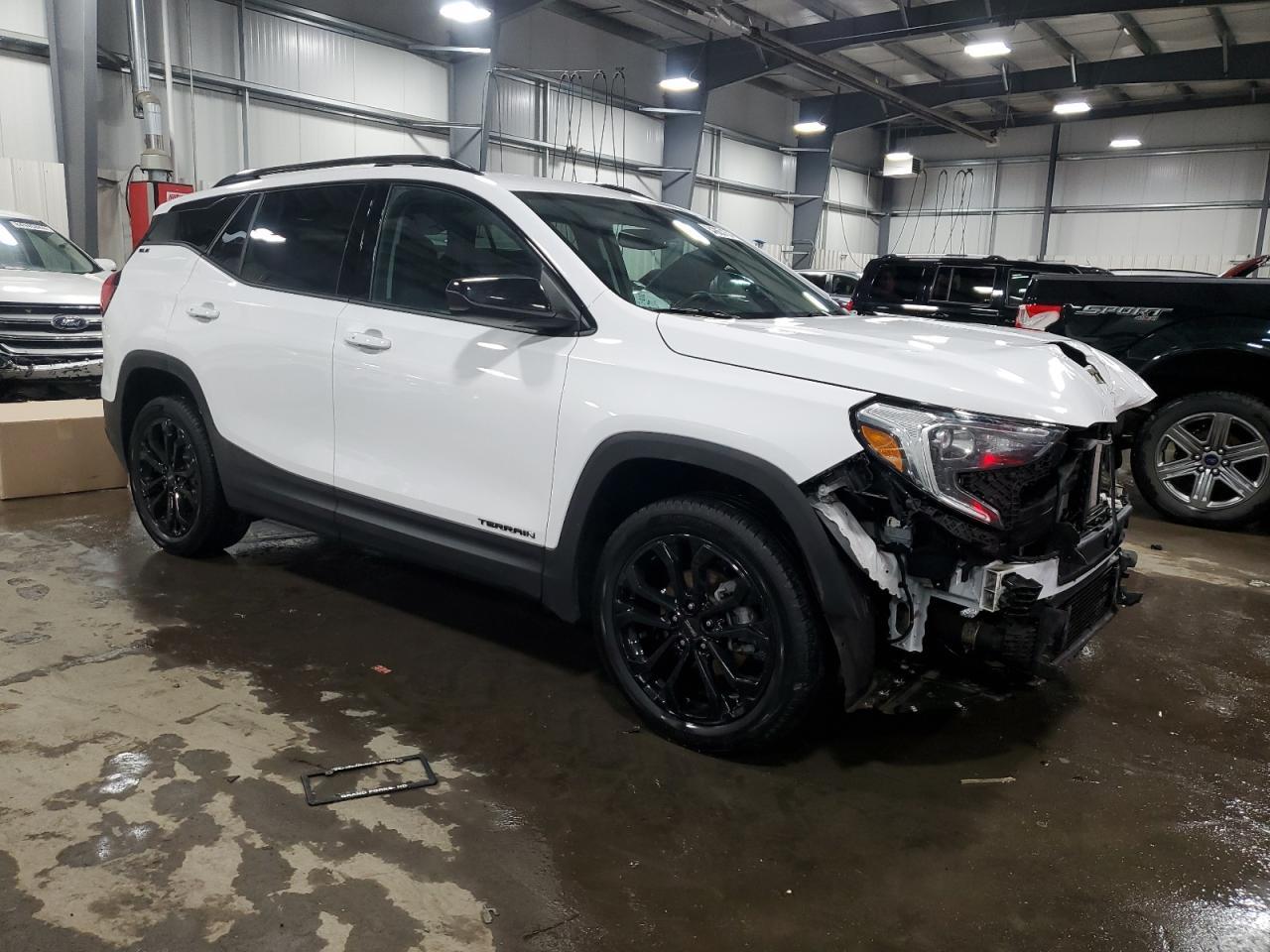 2021 GMC TERRAIN SL - Image 4
