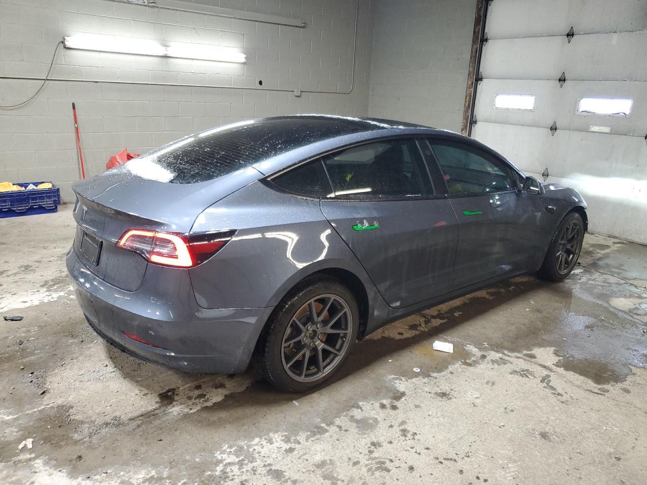 2023 TESLA MODEL 3 - Фото 3
