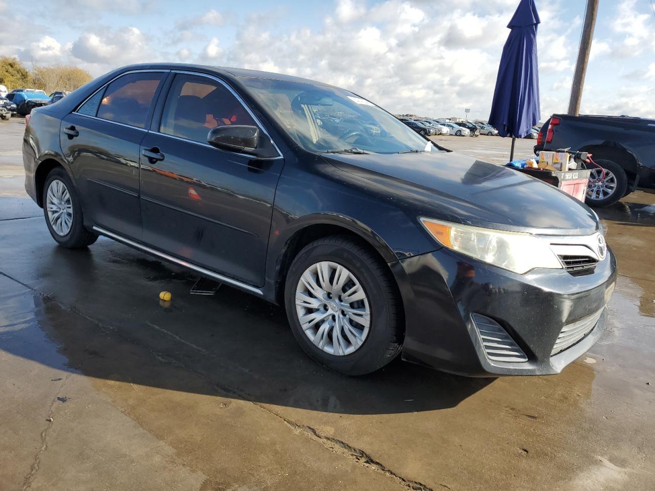2014 TOYOTA CAMRY L - Фото 4