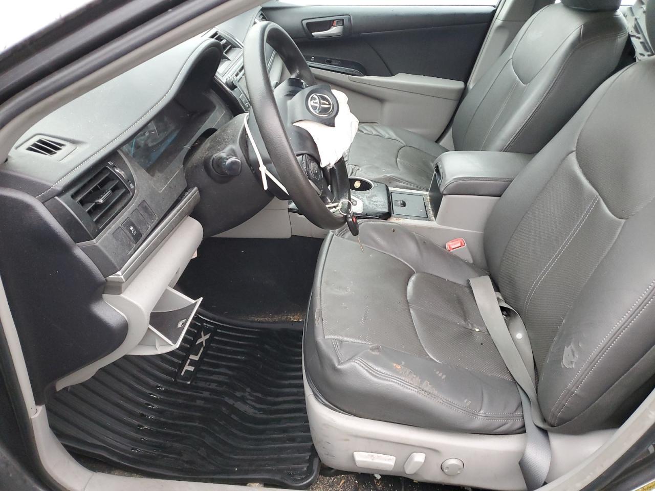 2014 TOYOTA CAMRY L - Фото 7