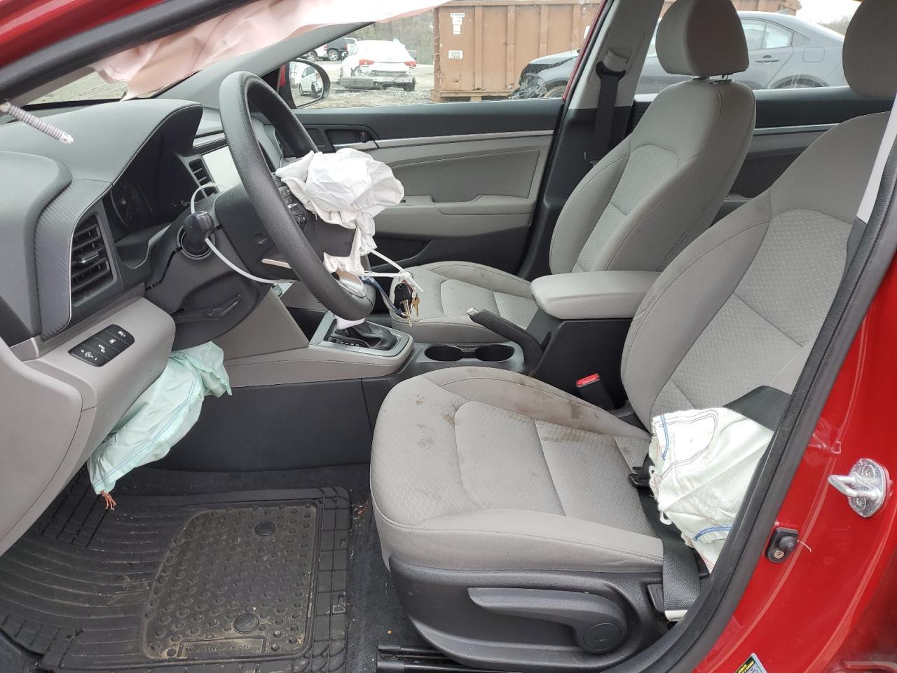 2019 HYUNDAI ELANTRA SE - Фото 7