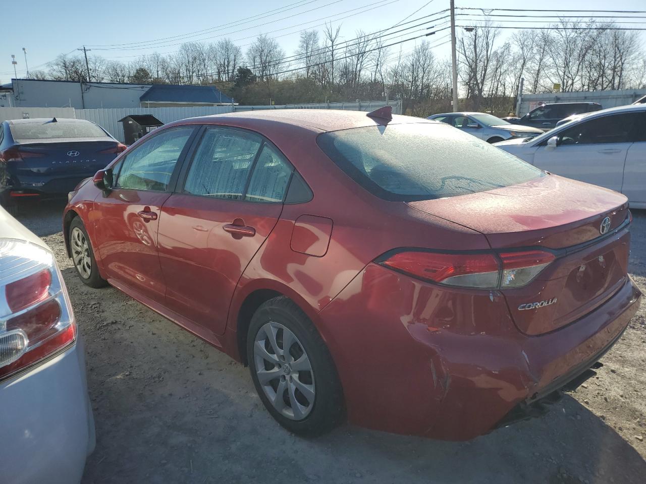 2021 TOYOTA COROLLA LE - Фото 2