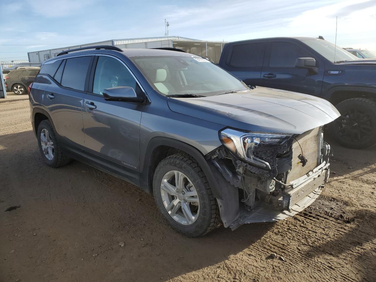 2021 GMC TERRAIN SL - Image 4