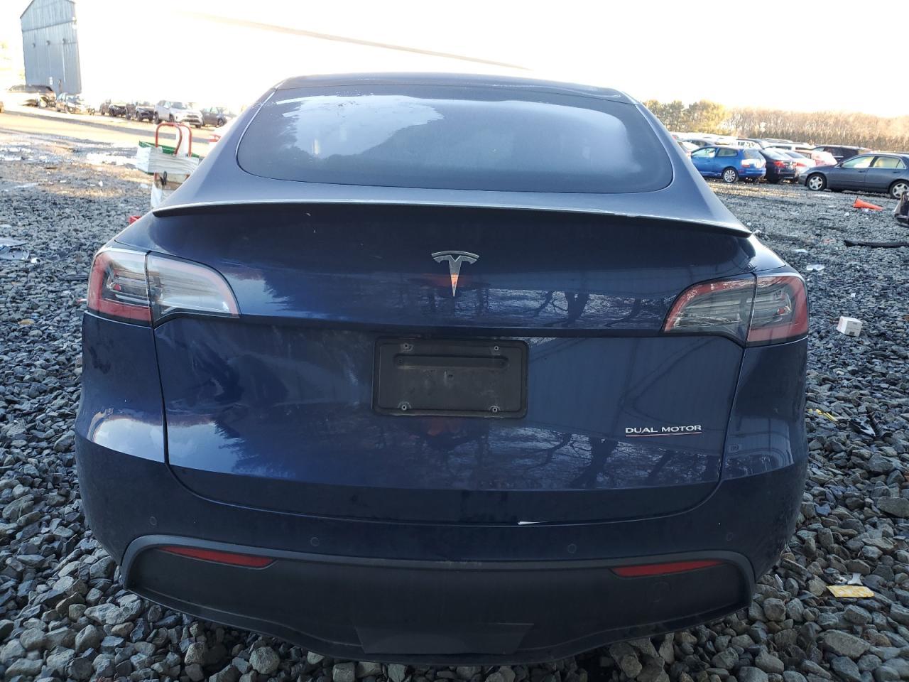 2022 TESLA MODEL Y - Image 6