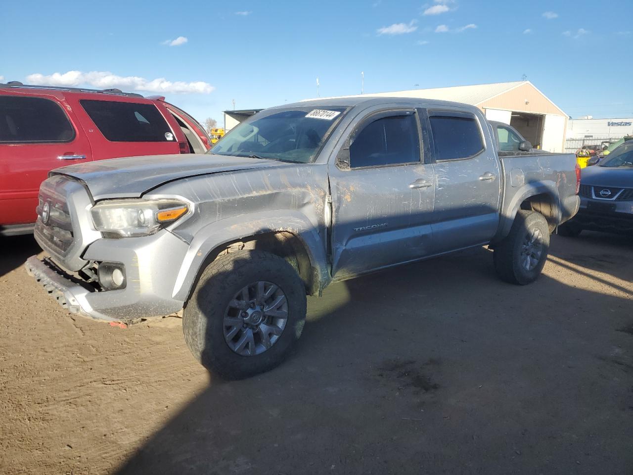2017 TOYOTA TACOMA DOU