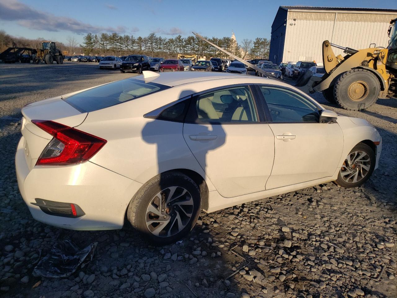 2018 HONDA CIVIC EX - Image 3
