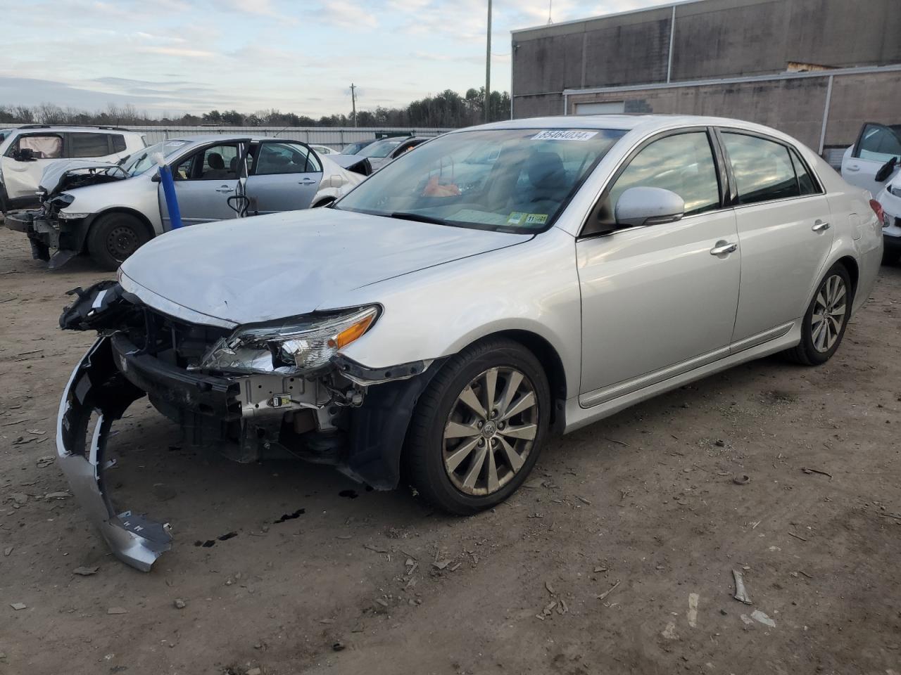 2011 TOYOTA AVALON BAS