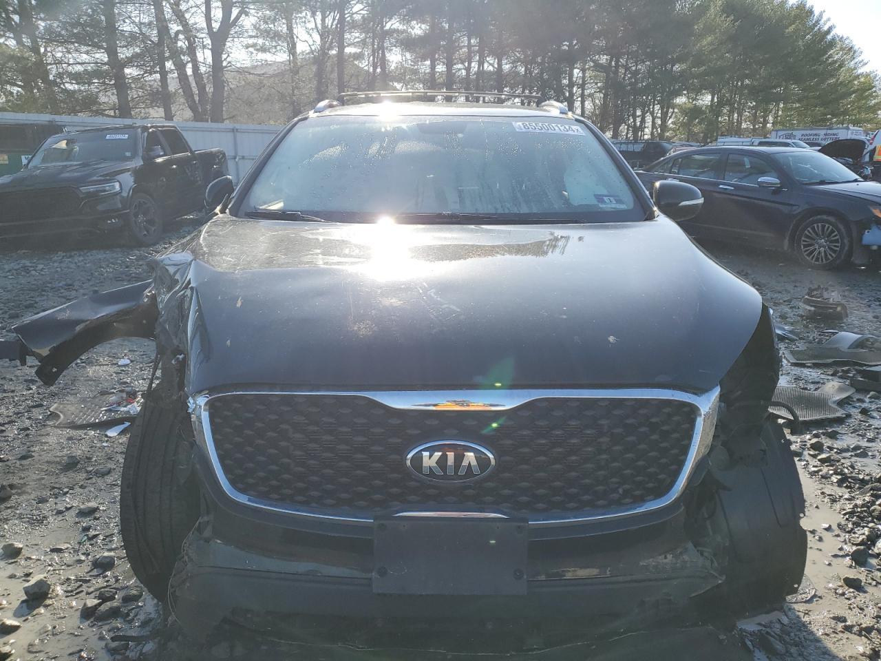 2017 KIA SORENTO LX - Фото 5