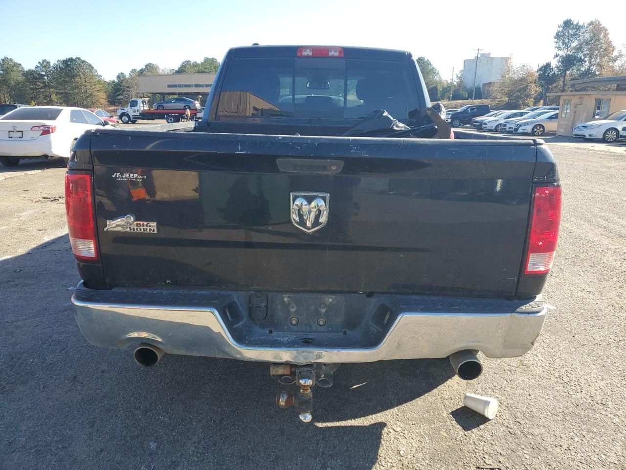 2015 RAM 1500 SLT - Image 6