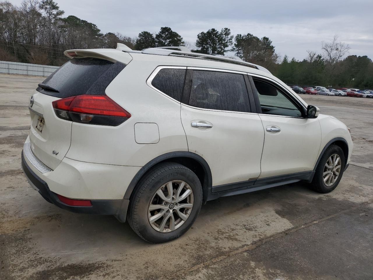 2017 NISSAN ROGUE S - Image 3