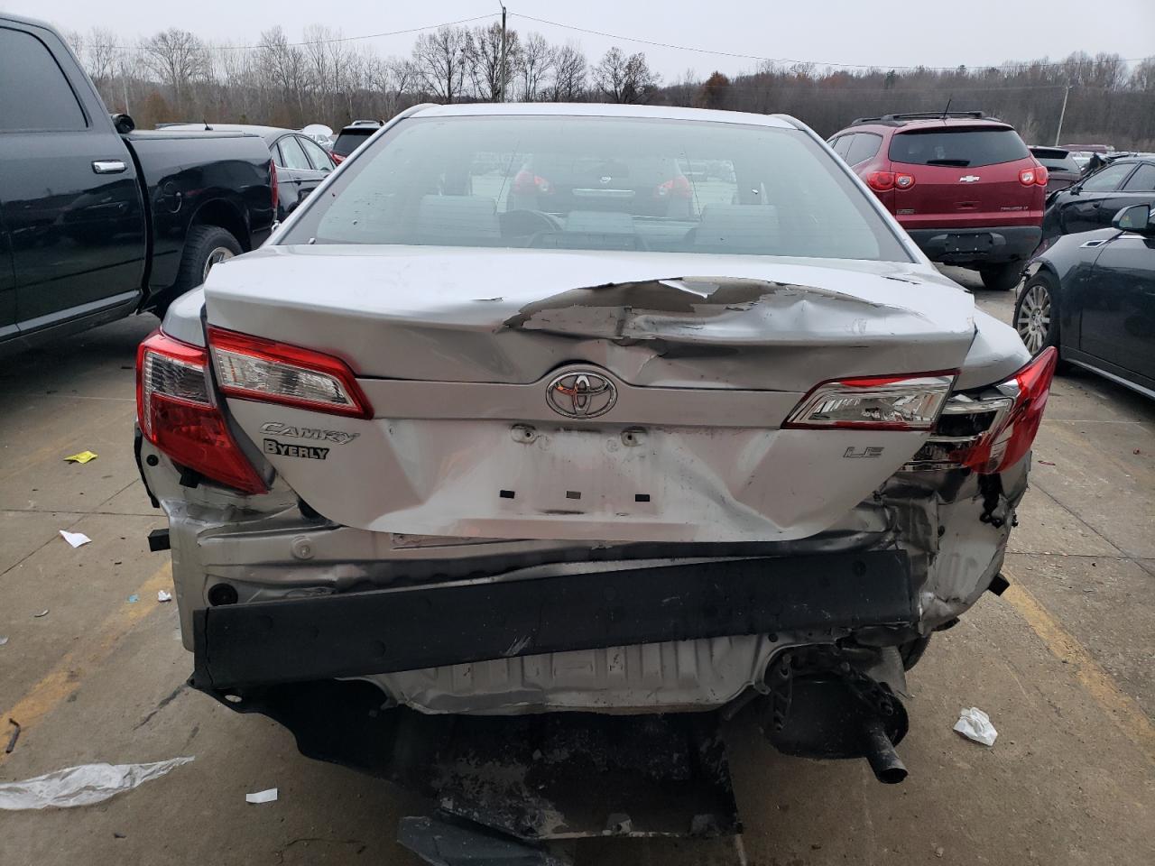 2013 TOYOTA CAMRY L - Image 6