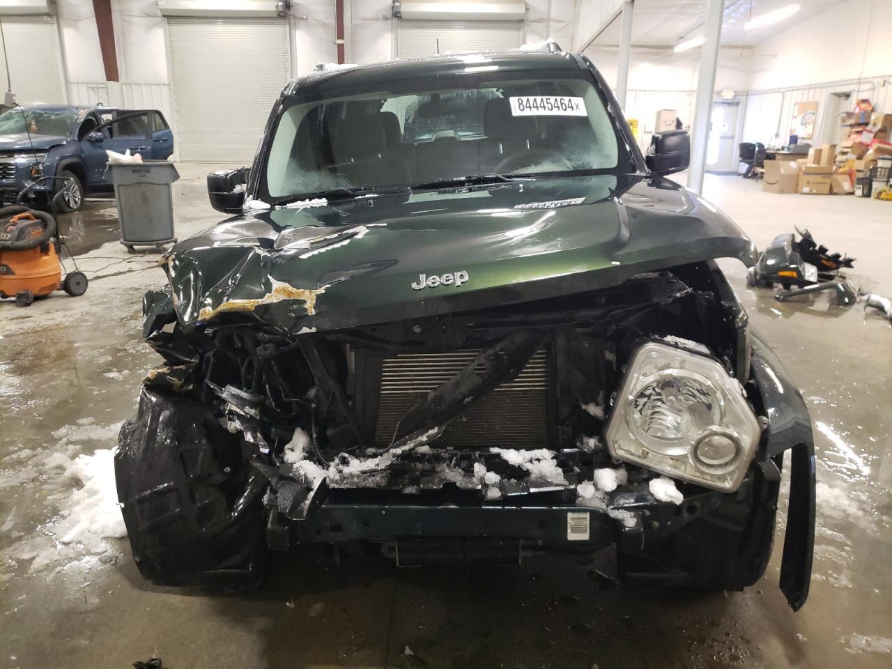 2011 JEEP LIBERTY SP - Фото 5