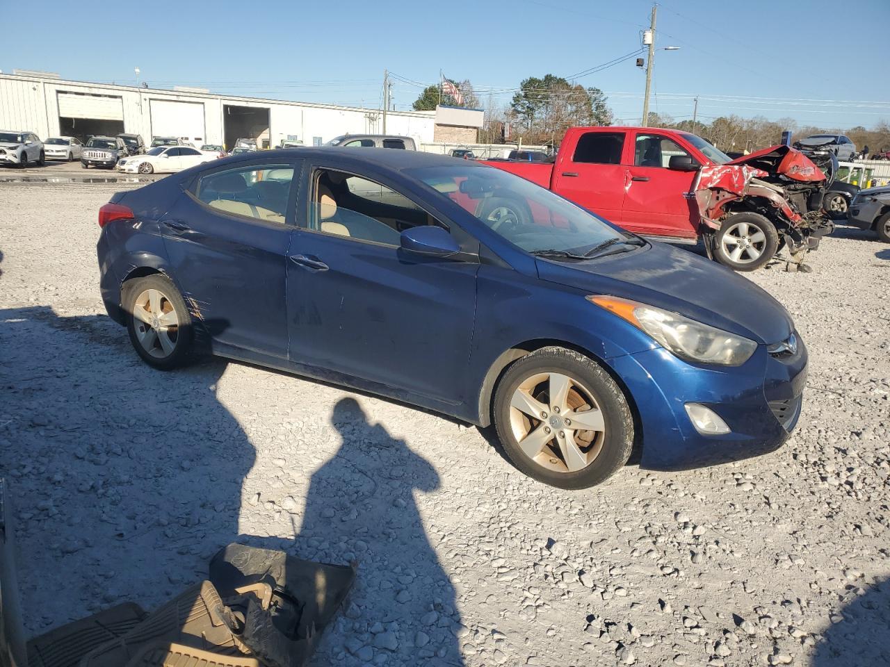 2013 HYUNDAI ELANTRA GL - Image 4
