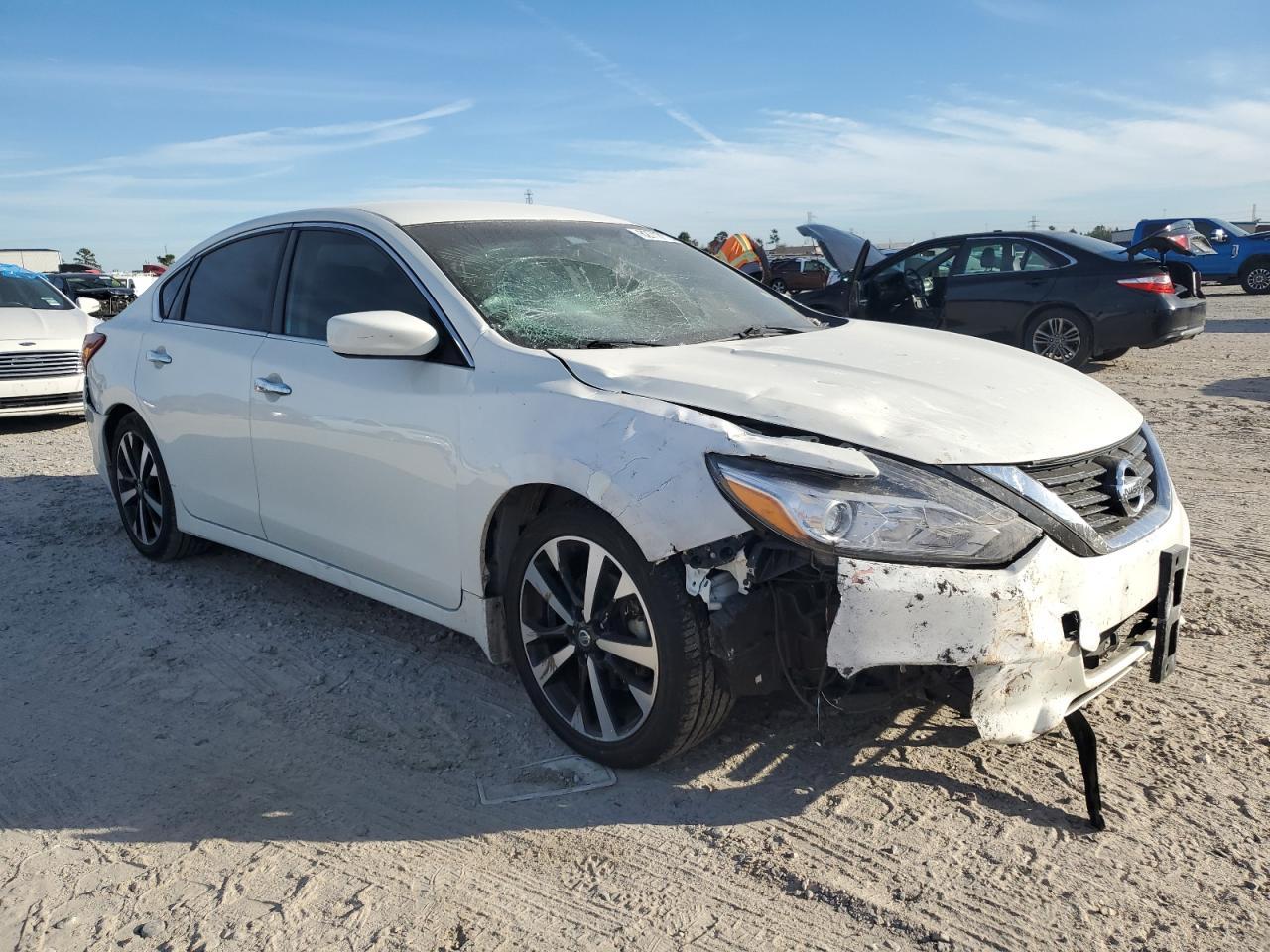 2018 NISSAN ALTIMA 2.5 - Фото 4