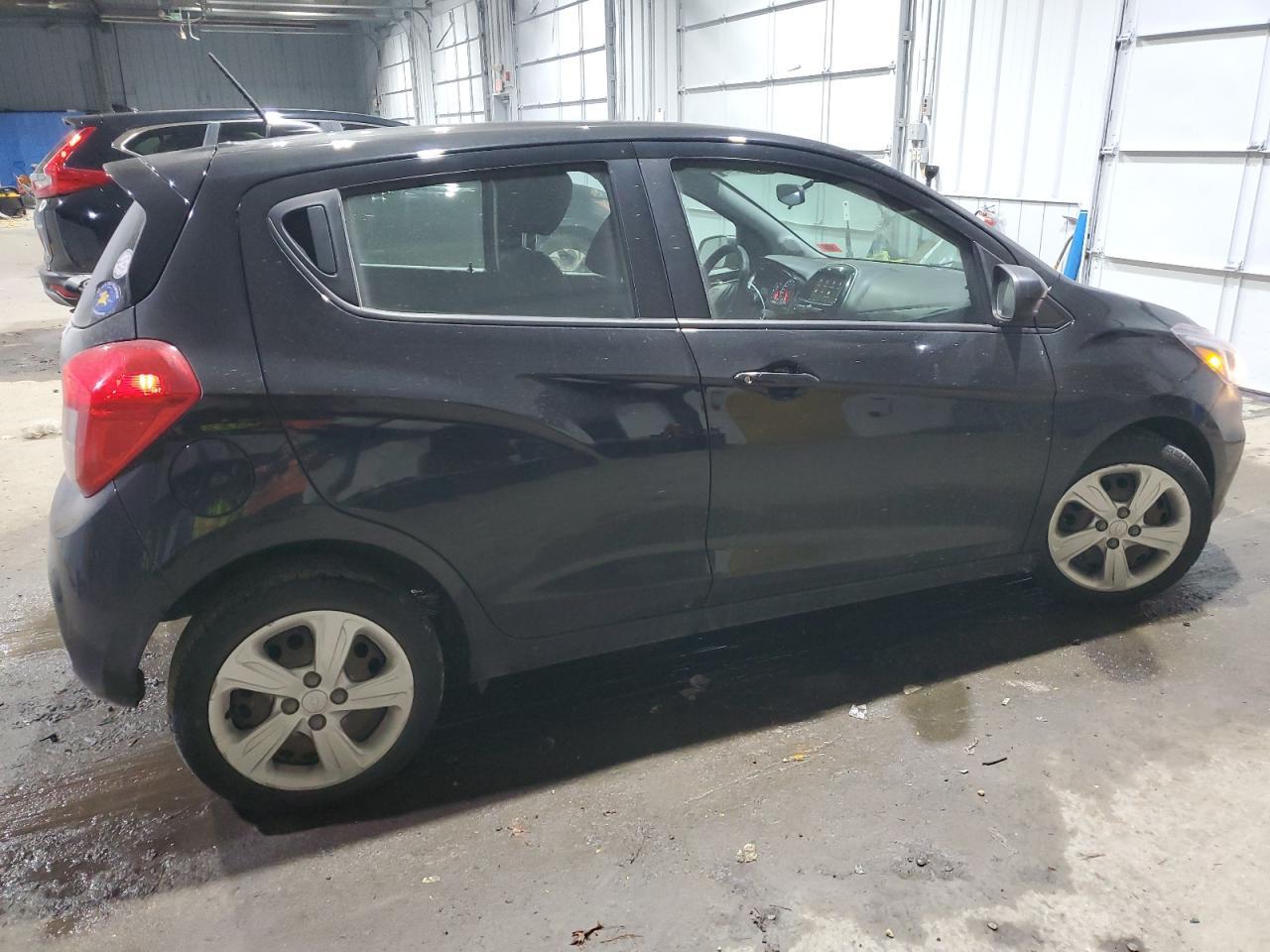 2019 CHEVROLET SPARK LS - Фото 3