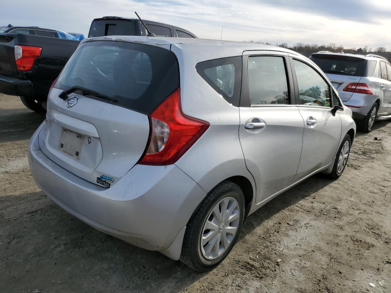 2015 NISSAN VERSA NOTE - Фото 3