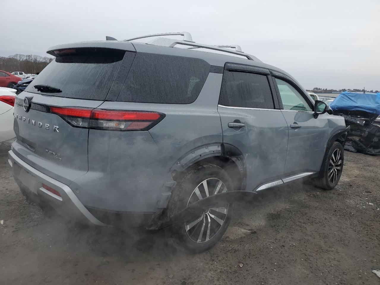2023 NISSAN PATHFINDER - Image 3