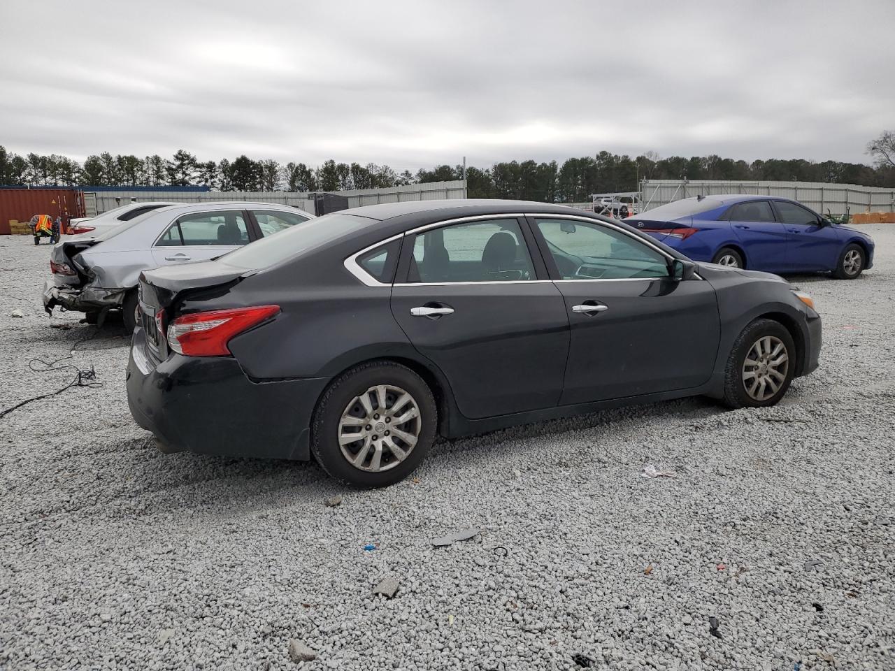 2017 NISSAN ALTIMA 2.5 - Фото 3