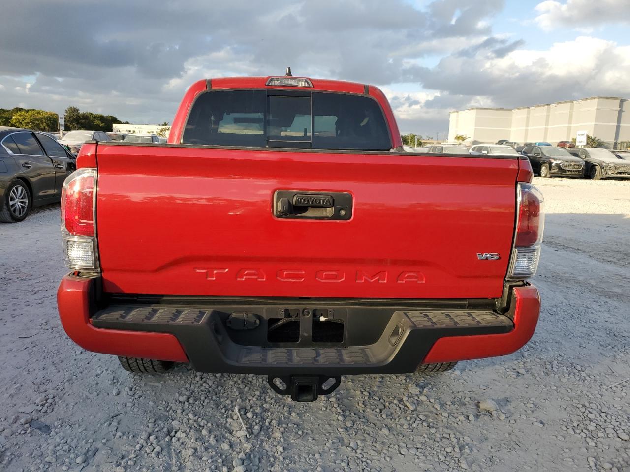 2023 TOYOTA TACOMA DOU - Фото 6