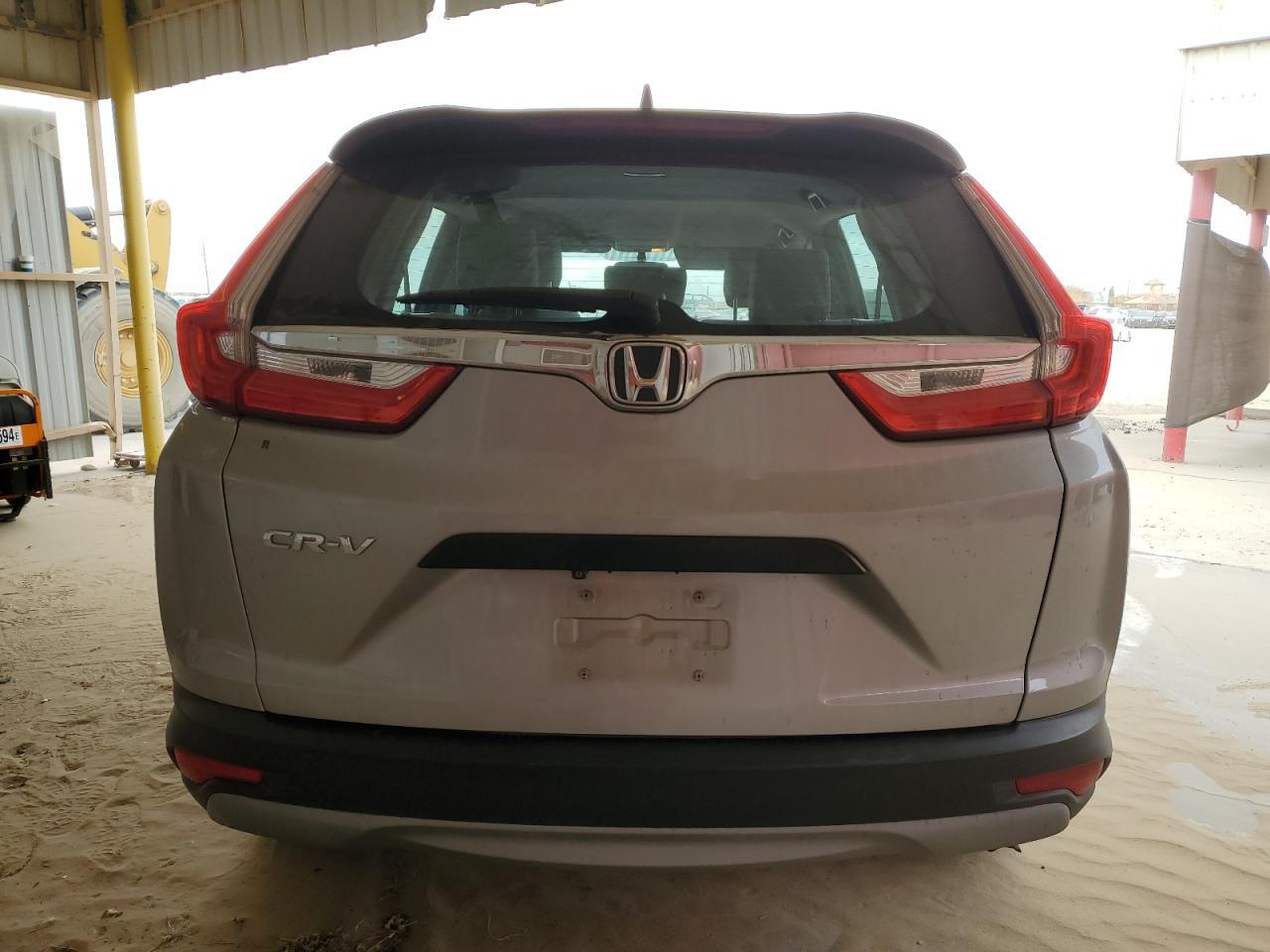 2018 HONDA CR-V LX - Image 6