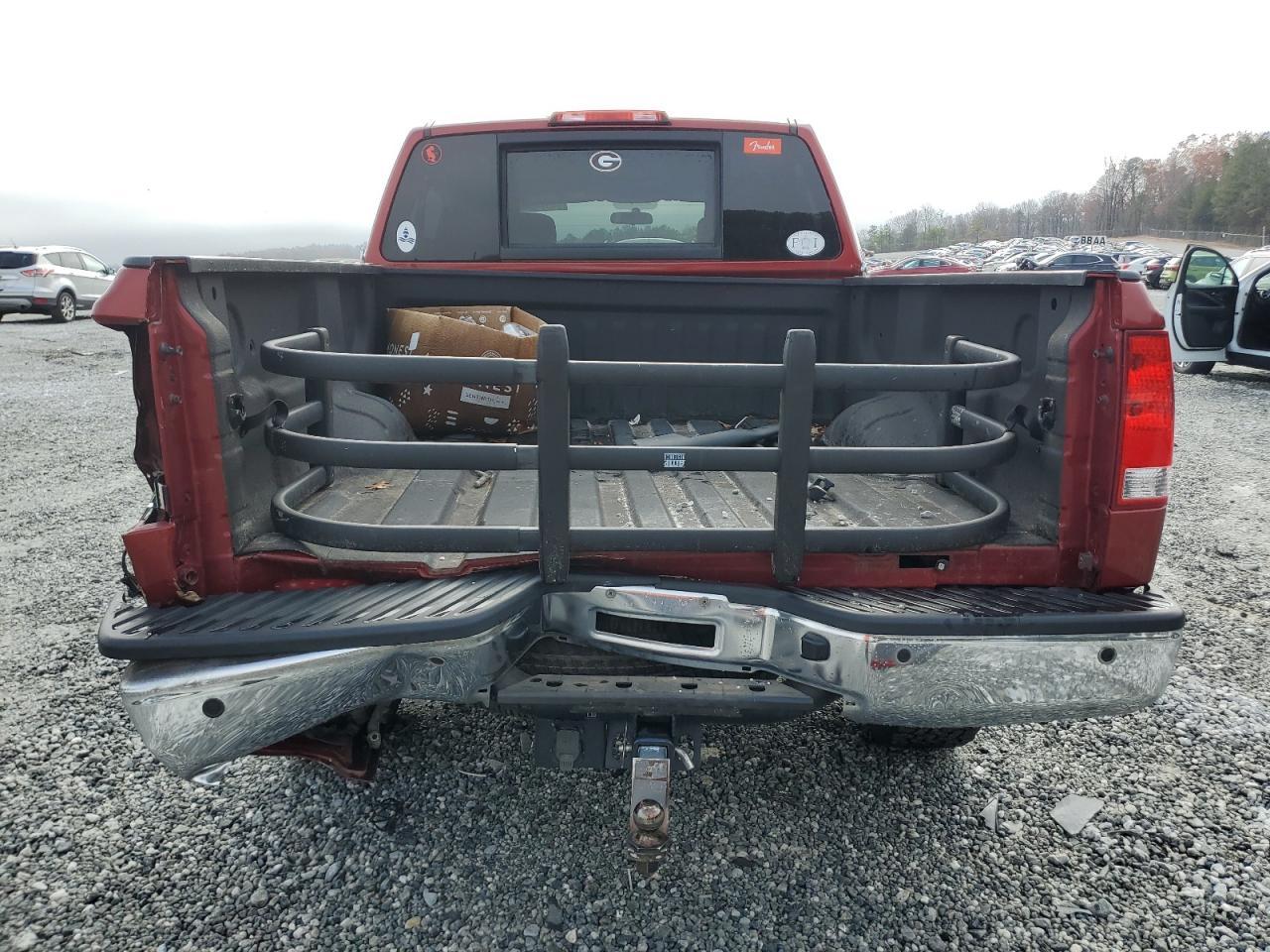 2015 NISSAN TITAN S - Фото 6