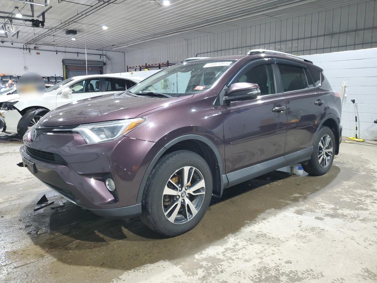 2017 TOYOTA RAV4 XLE