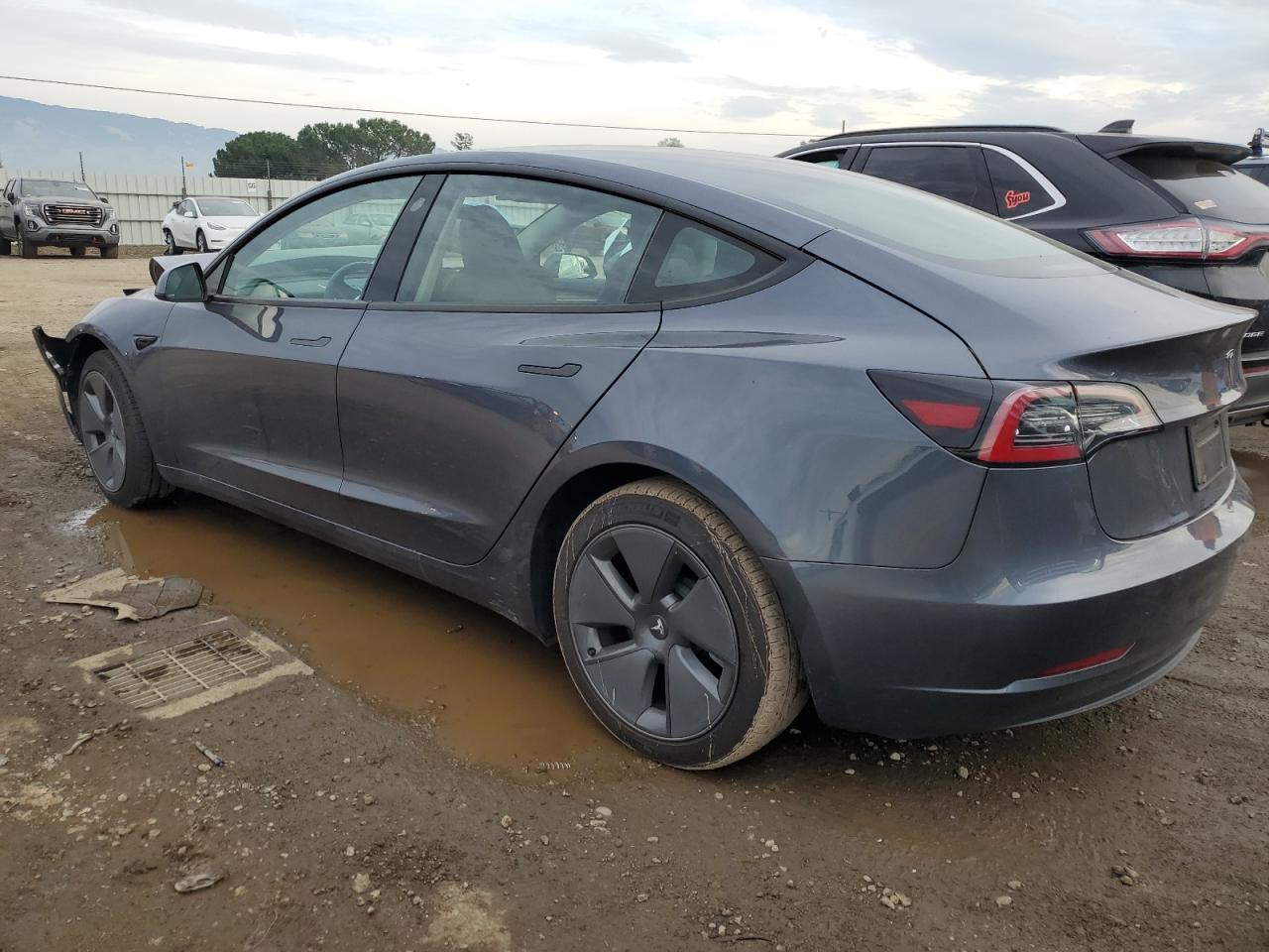 2023 TESLA MODEL 3 - Image 2