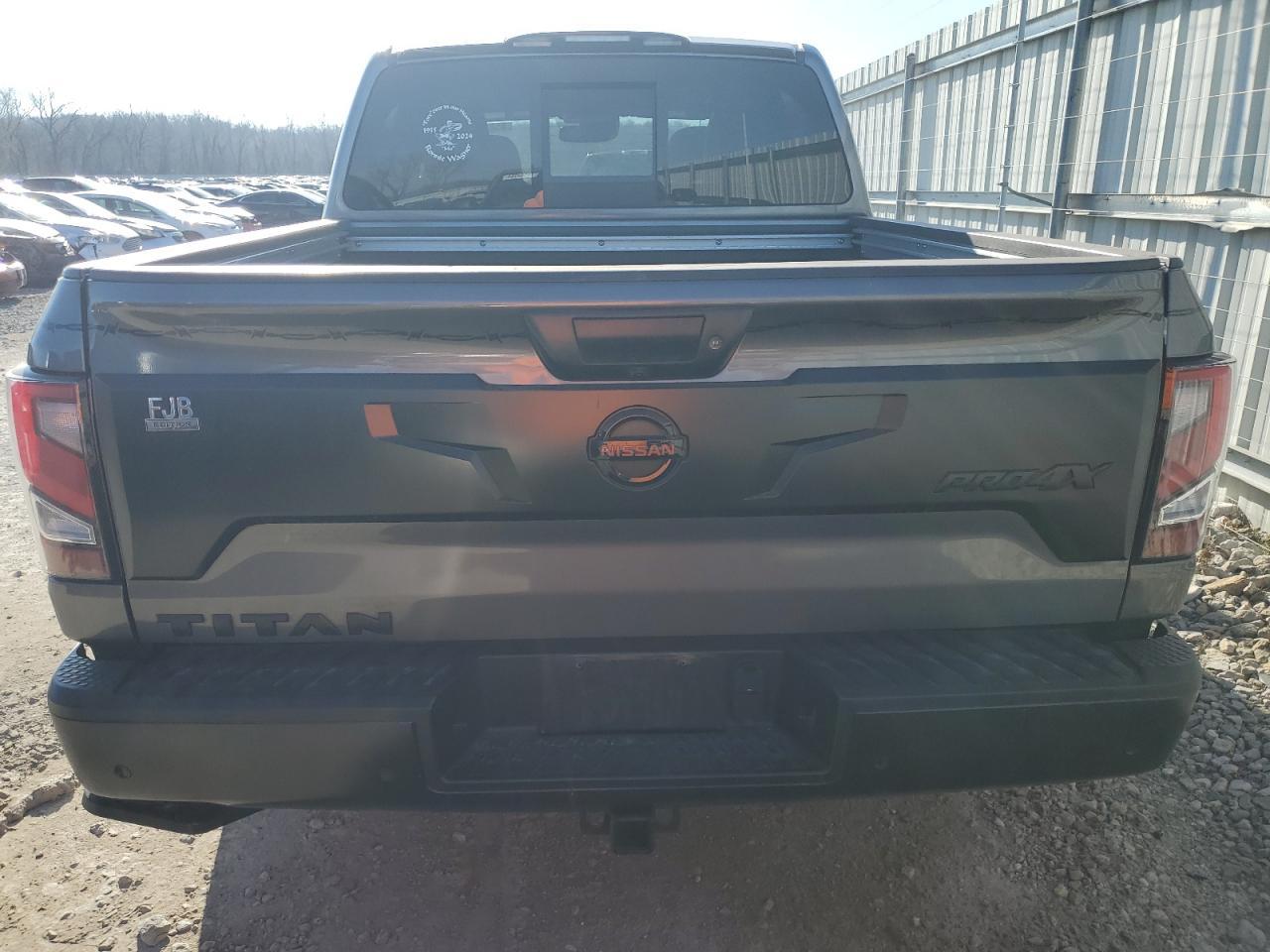 2021 NISSAN TITAN SV - Фото 6