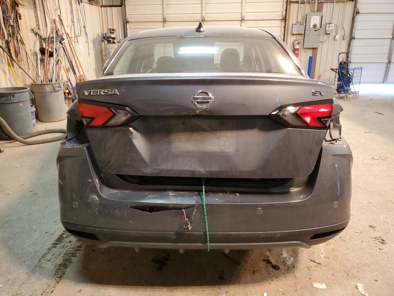 2021 NISSAN VERSA SV - Фото 6