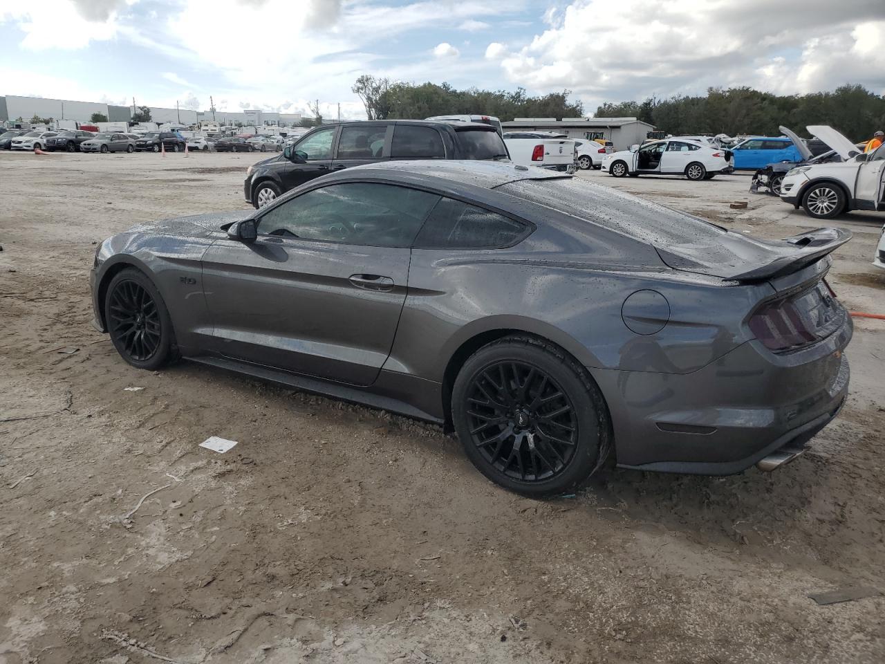 2018 FORD MUSTANG - Фото 2