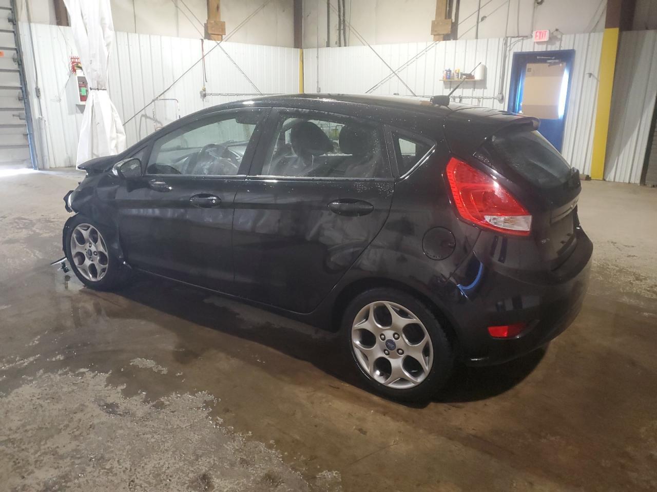 2012 FORD FIESTA SES - Image 2