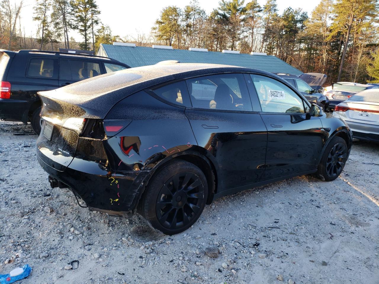 2023 TESLA MODEL Y - Image 3