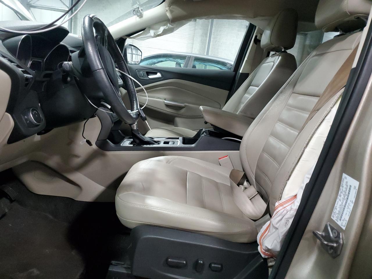 2017 FORD ESCAPE SE - Фото 7