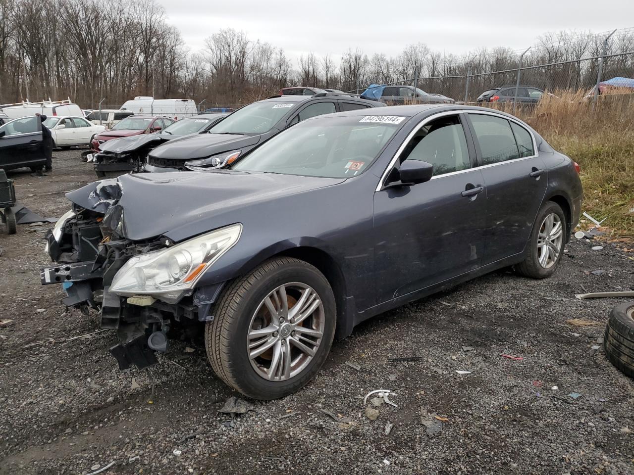 2011 INFINITI G37