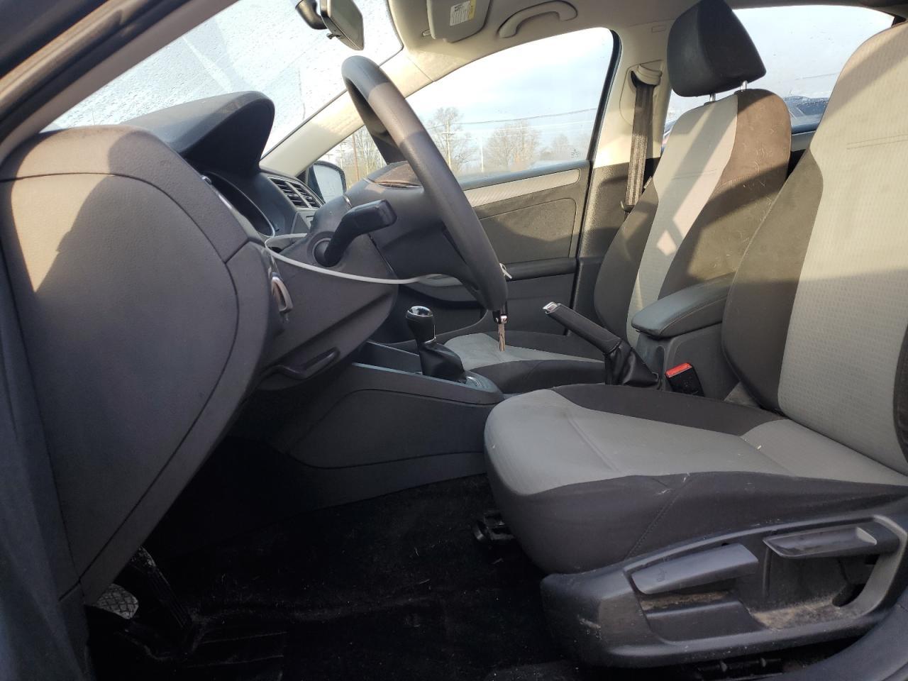 2017 VOLKSWAGEN JETTA S - Image 7